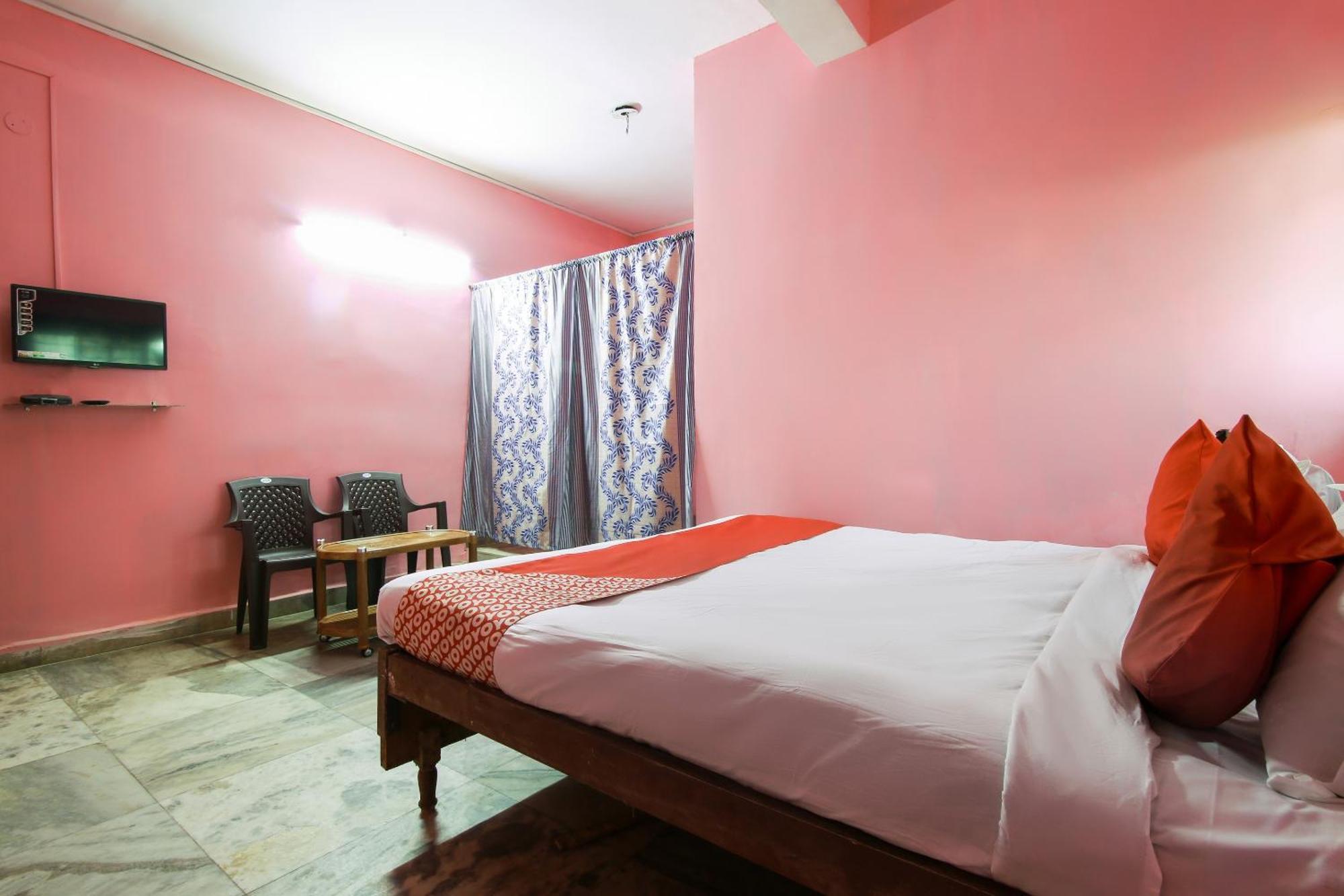 Collection O Nit More Adityapur Formerly Hotel Subheksha Джамшедпур Екстериор снимка