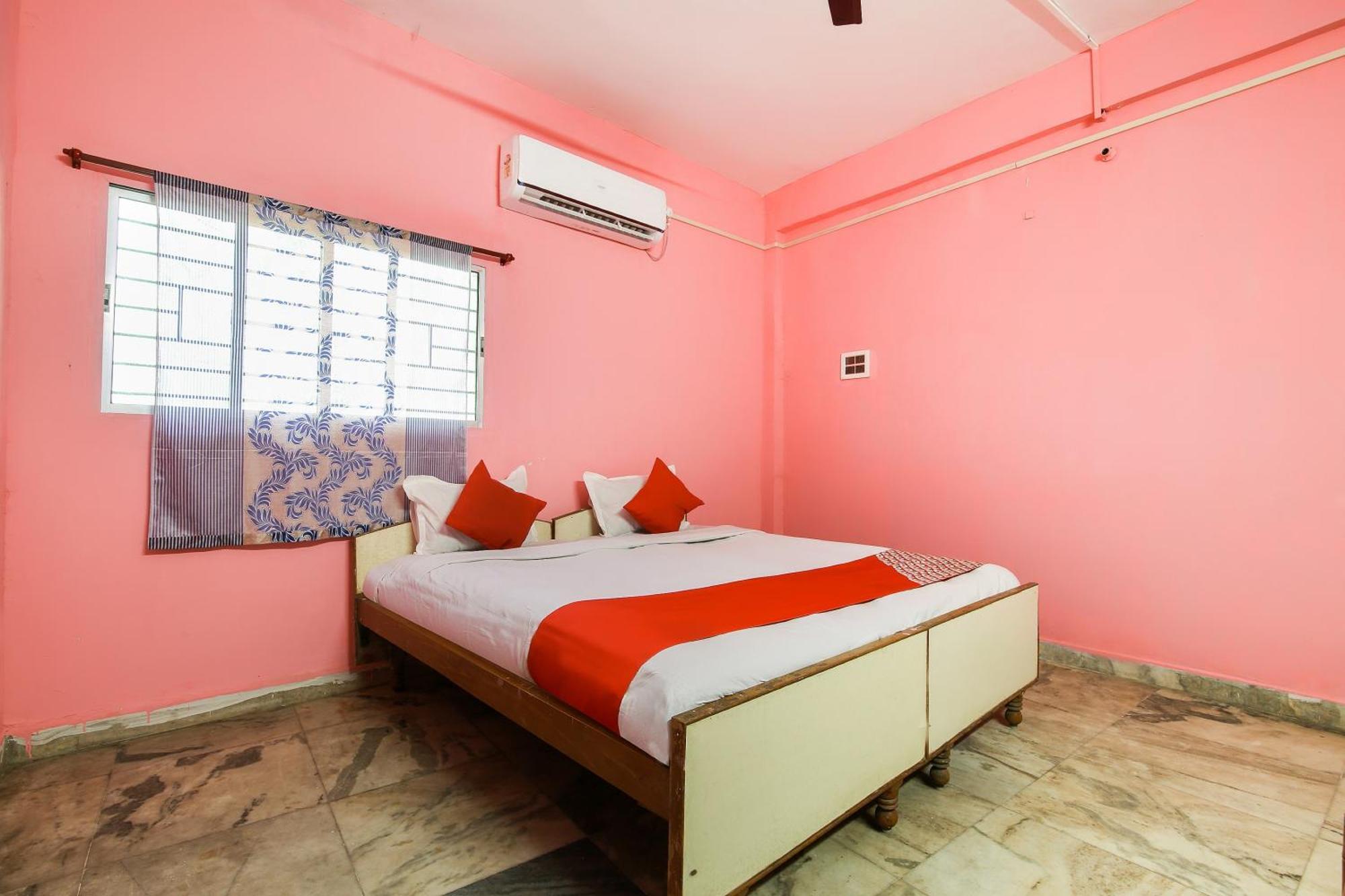 Collection O Nit More Adityapur Formerly Hotel Subheksha Джамшедпур Екстериор снимка